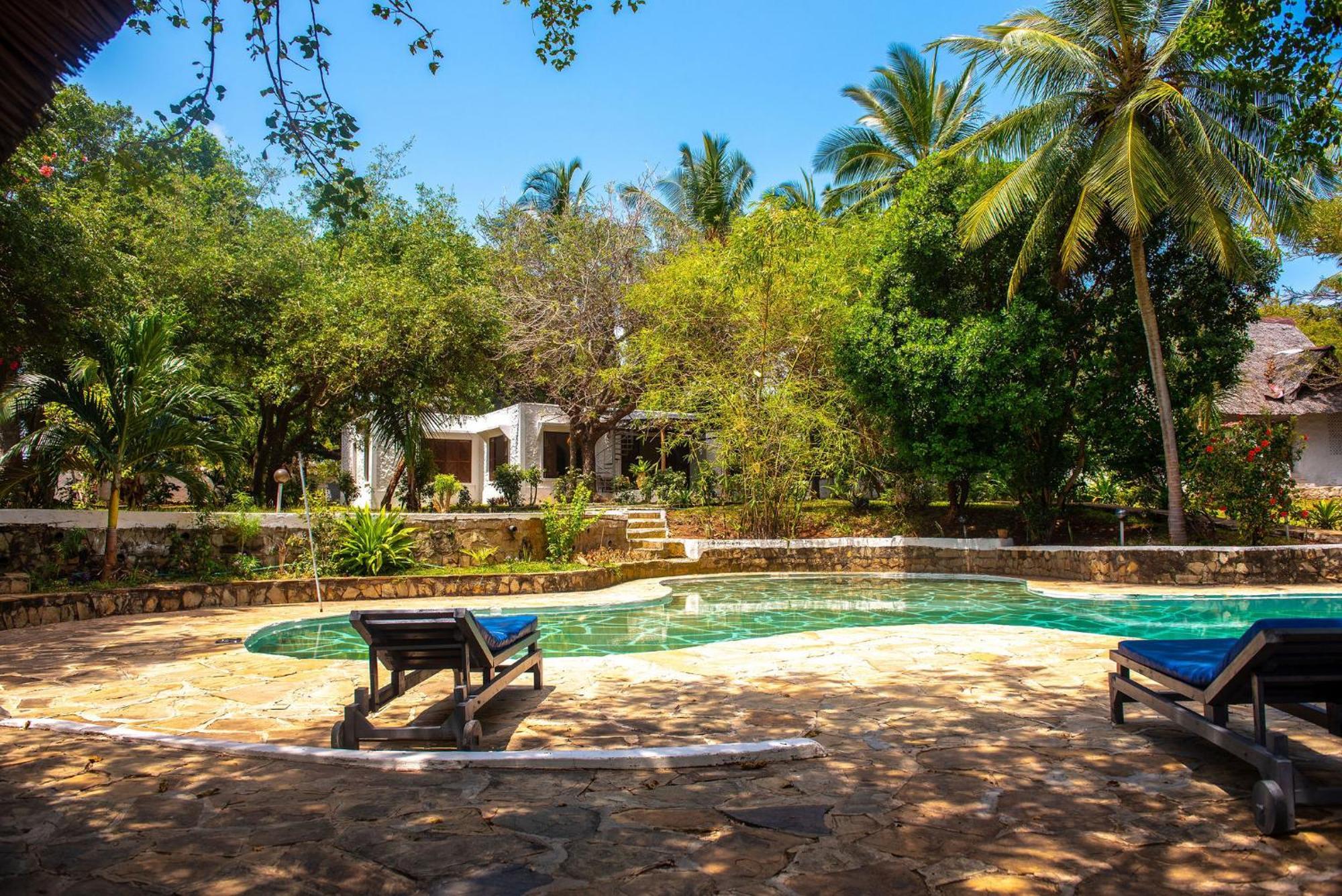 Shimoni Reef Lodge Exterior photo