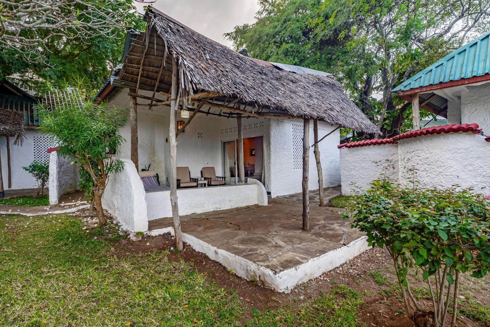 Shimoni Reef Lodge Exterior photo